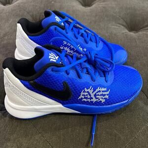 NWT Kyrie Flytrap 2 GS 'Racer Blue' No longer sold in stores size 2